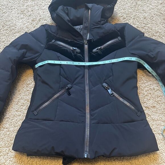 Goldbergh Ski Jacket Black Geometric Moraine Waterproof Down US 6 - Picture 4 of 7